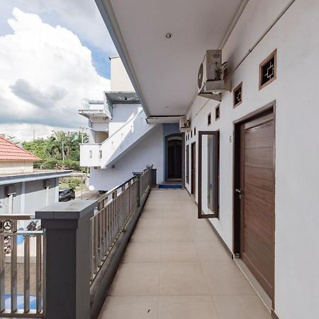 Reddoorz Near Gor Sempaja Samarinda Hotel Buitenkant foto